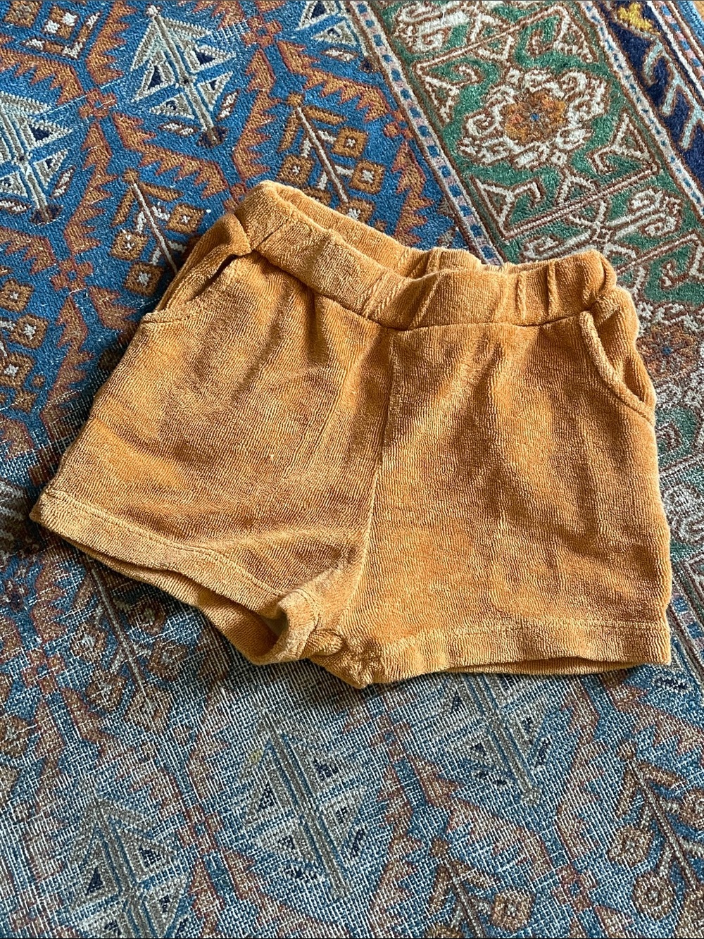 emile et ida cotton terry cloth toddler shorts, size 18M
